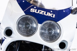 Suzuki GSX GSXR 750 1988