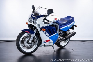 Suzuki GSX GSXR 750 1988