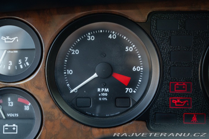 Daimler Ostatní modely XJ DOUBLE SIX 1988