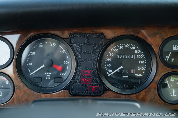 Daimler Ostatní modely XJ DOUBLE SIX 1988
