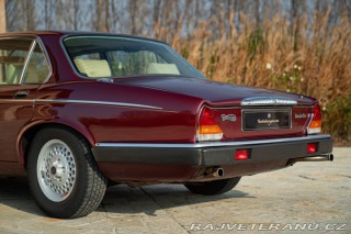 Daimler Ostatní modely XJ DOUBLE SIX 1988
