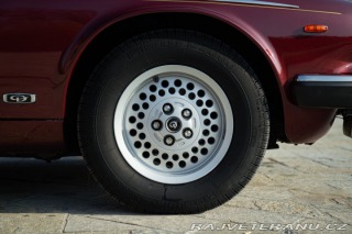 Daimler Ostatní modely XJ DOUBLE SIX 1988