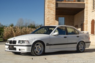 BMW 3 318 IS MOTORSPORT LIMITED EDITION