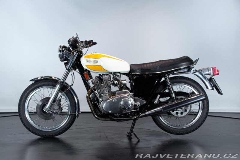 Triumph Trident T160 TRIDENT