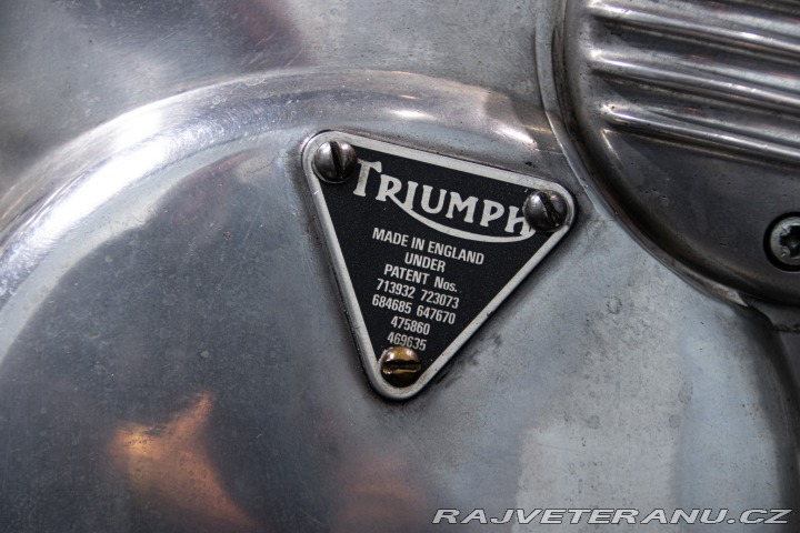 Triumph Trident T160 TRIDENT 1975