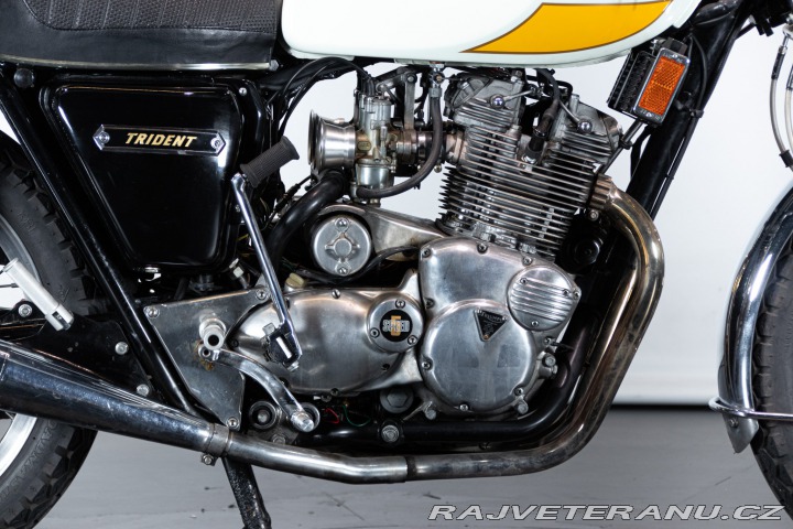 Triumph Trident T160 TRIDENT 1975