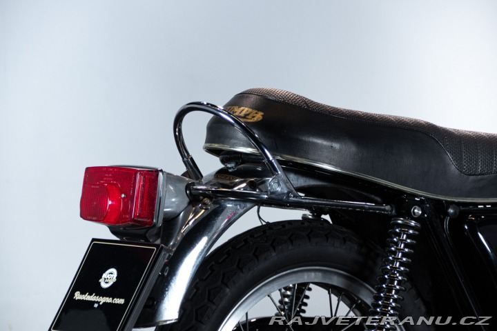 Triumph Trident T160 TRIDENT 1975