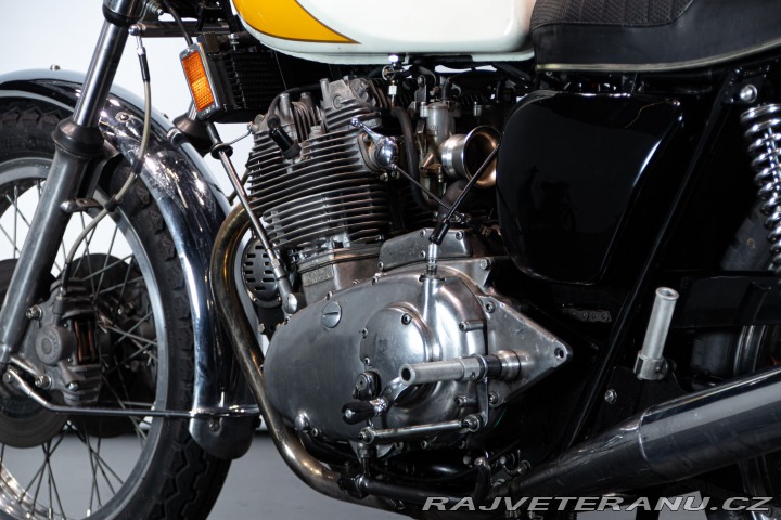 Triumph Trident T160 TRIDENT 1975