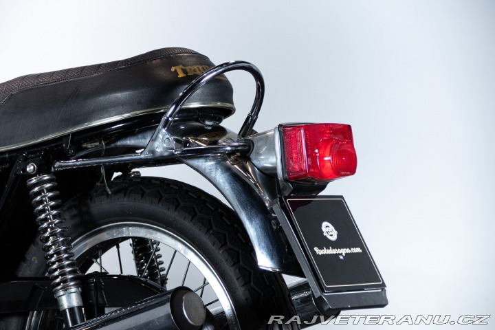 Triumph Trident T160 TRIDENT 1975