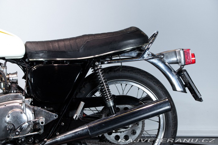 Triumph Trident T160 TRIDENT 1975