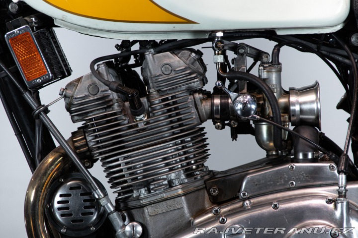 Triumph Trident T160 TRIDENT 1975