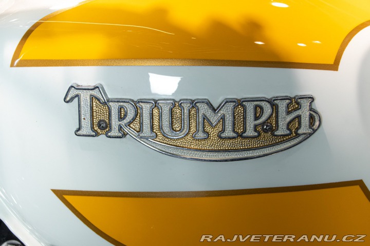 Triumph Trident T160 TRIDENT 1975