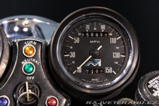 Triumph Trident T160 TRIDENT 1975