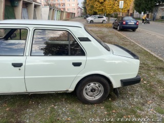 Škoda 105 1988