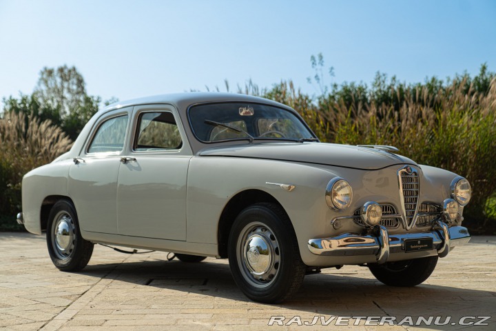 Alfa Romeo 1900 SUPER 1955
