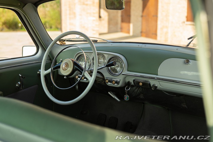 Alfa Romeo 1900 SUPER 1955