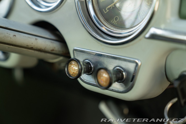 Alfa Romeo 1900 SUPER 1955