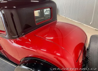 Ostatní značky Ostatní modely REO Flying Cloud 1929