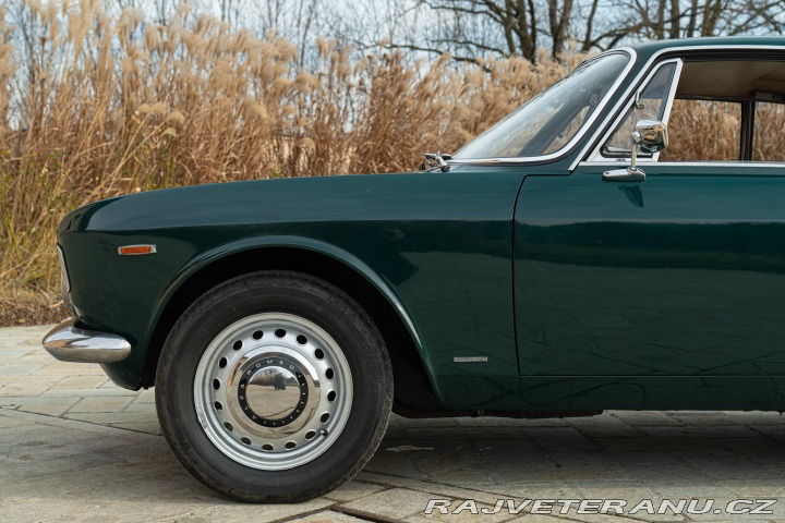 Alfa Romeo GT 1300 Junior Scalino 1966
