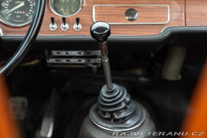 Alfa Romeo GT 1300 Junior Scalino 1966