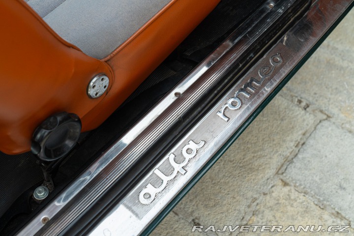 Alfa Romeo GT 1300 Junior Scalino 1966