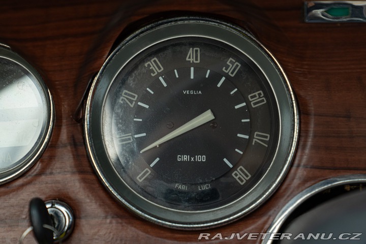 Alfa Romeo GT 1300 Junior Scalino 1966
