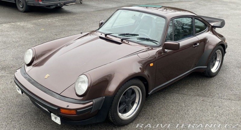 Porsche 911 930 3.3 Turbo