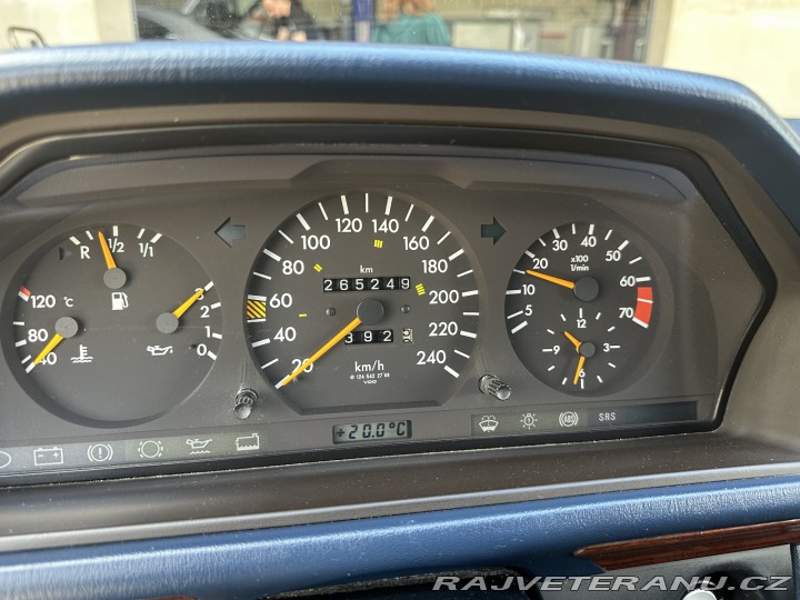 Mercedes-Benz 260 260E W124 1991