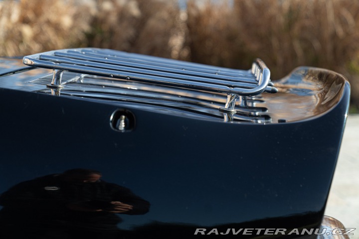 Chevrolet Corvette C3 MANUALE 1990