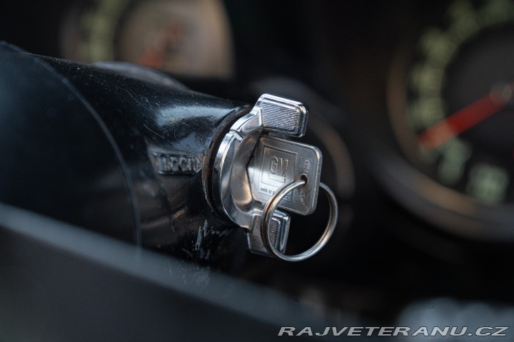 Chevrolet Corvette C3 MANUALE 1990