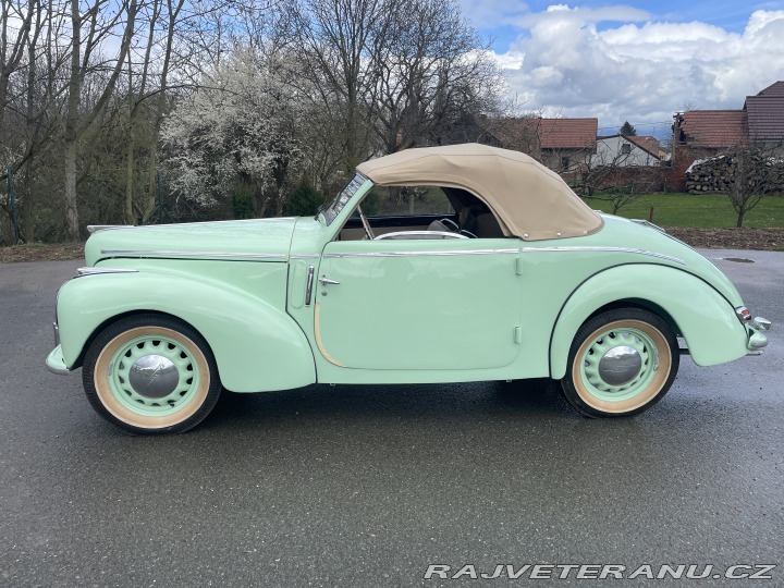 Škoda 1102 Tudor Roadster 1947