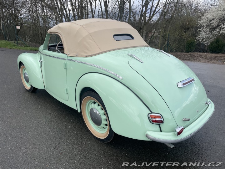 Škoda 1102 Tudor Roadster 1947