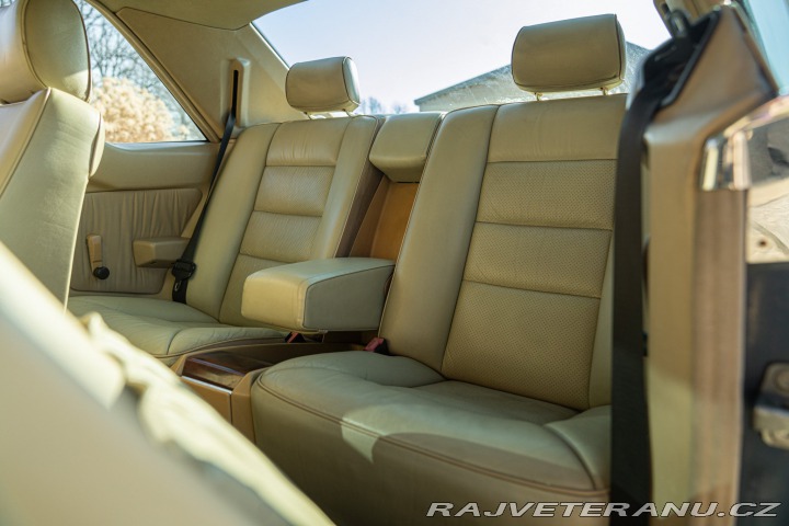 Mercedes-Benz 200 CE 200 1992