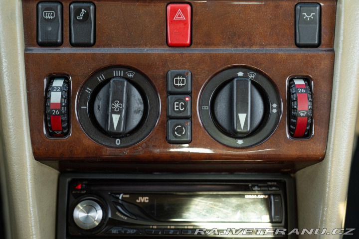 Mercedes-Benz 200 CE 200 1992