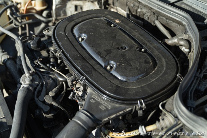 Mercedes-Benz 200 CE 200 1992