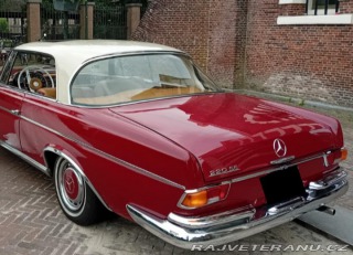 Mercedes-Benz 220 W 111 (220 SE) 1963