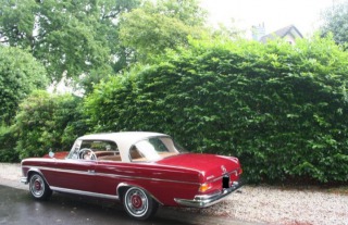 Mercedes-Benz 220 W 111 (220 SE) 1963