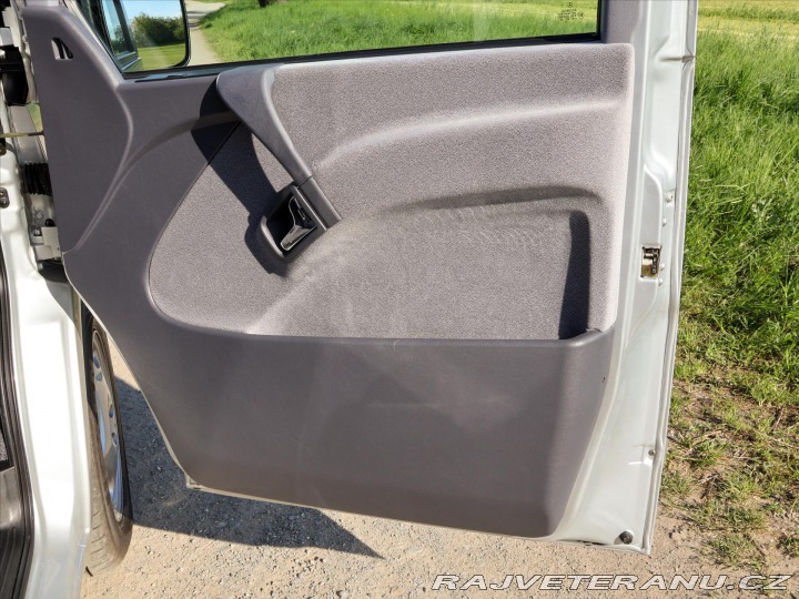 Mercedes-Benz E Vito 2,0 i 95kW Westfalia 2001