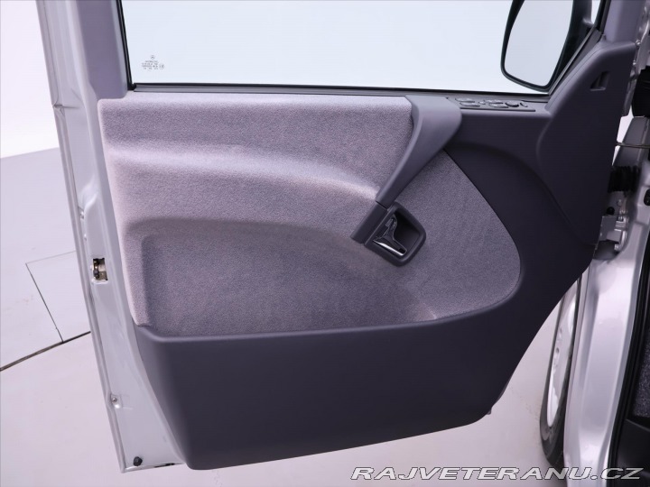 Mercedes-Benz E Vito 2,0 i 95kW Westfalia 2001