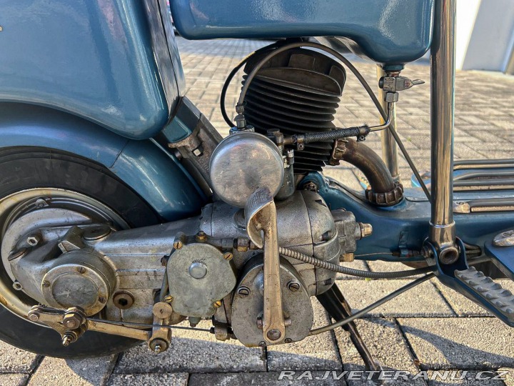Ostatní značky Ostatní modely Innocenti LAMBRETTA 125 TIPO B 1951