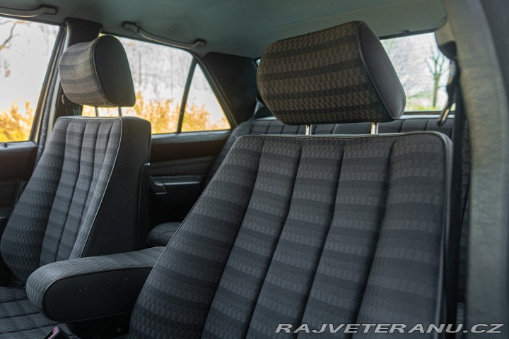 Mercedes-Benz 190 E 1989