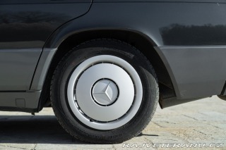 Mercedes-Benz 190 E 1989