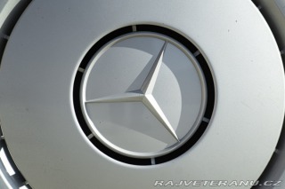 Mercedes-Benz 190 E 1989