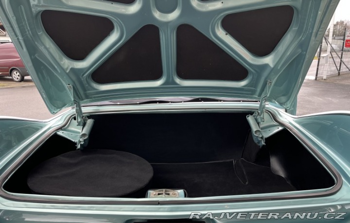 Plymouth Fury Convertible 1960