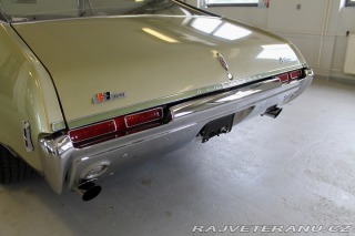 Oldsmobile Cutlass 455 V8, manuál 1968