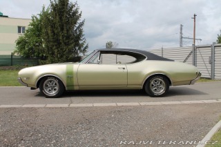 Oldsmobile Cutlass 455 V8, manuál 1968