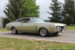 Oldsmobile Cutlass 455 V8, manuál 1968