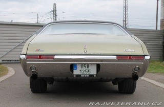 Oldsmobile Cutlass 455 V8, manuál 1968