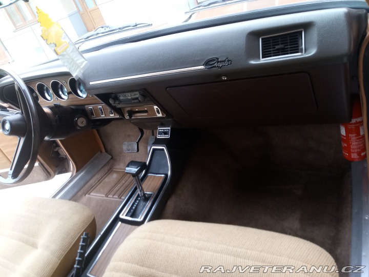 Chrysler 180 2-L automatique 1973