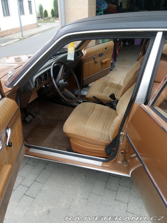 Chrysler 180 2-L automatique 1973